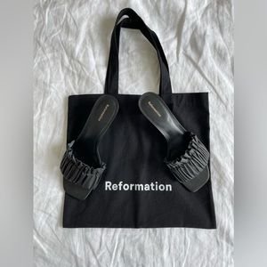 REFORMATION Shereen Ruched Block Heel Mule - Size 7.5